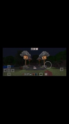 How to make an automatic light that works when you walk in Minecraft. A cool decoration#minecraft