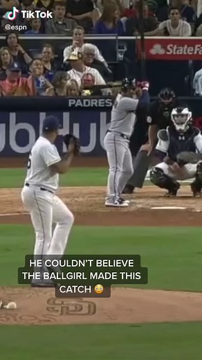 This catch by the ballgirl was incredible 😳👏 @mlb #baseball