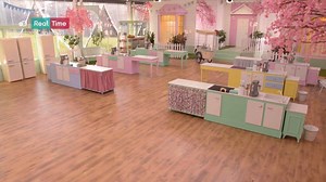 Siete pronti per una nuova stagione all’insegna della dolcezza? Ci vediamo tra poco con la prima puntata di #BakeOffItalia! 🍰 🎂 | Real Time