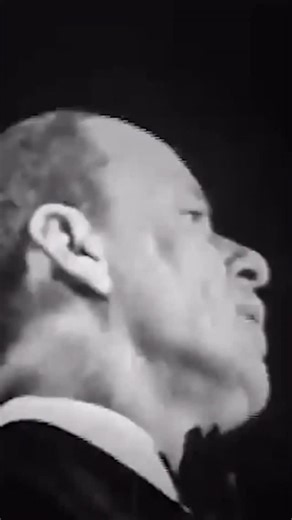 Fill my heart with song, let me sing forevermore. 🎶 | Frank Sinatra