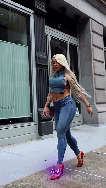 Lookbook Perfection – Skinny Jeans That Turn Heads! #shorts #streetwear