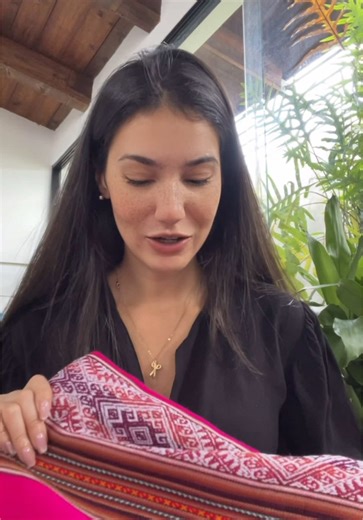 Tutorial de Costura Creativa: Crea Con Tejidos Hermosos