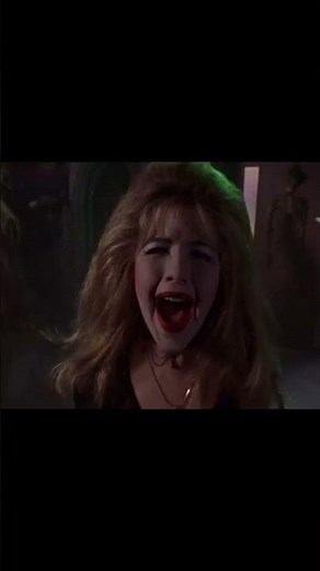 Lizzie McGuire’s Cursed Halloween Episode 💀 | Disney Went Dark #lizziemcguire #disneychannel