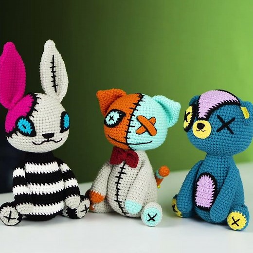 Halloween Amigurumi Patterns - Super Creepy Cute Rotating Head by Lennutas