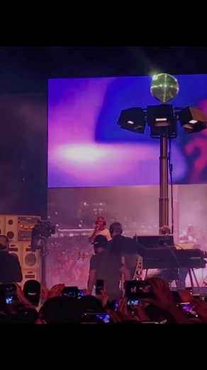 Exploring Frank Ocean's Iconic Lyrics and Songs