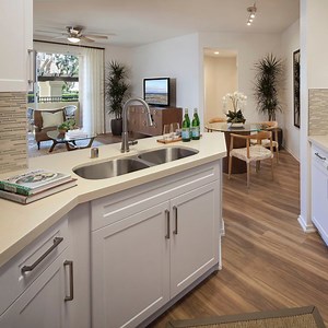 Vista Bella Apartments in Aliso Viejo | Irvine Company