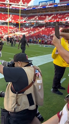 301K views · 10K reactions | had to make it up to him since we used his card for the flights the way he gets shy n starstruck when he sees them upclose tho凉 #theaguilars #dad #Vlog #dadsoftiktok #joke #sister #MomsofTikTok #dadsofdaughters #NatalieandTheAguilars #dad #mom | Natalie & The Aguilars | Facebook