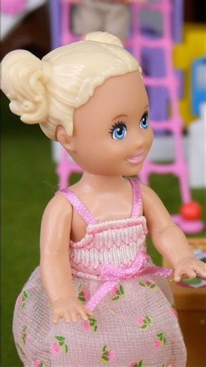 Barbie Doll Twins Compete! #shorts