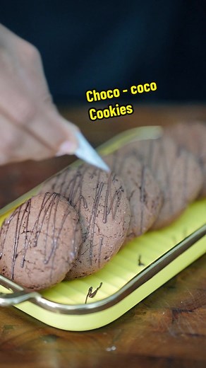 Delicious Recipe: Chocolate Coconut Cookies