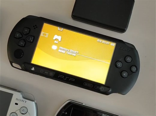 PSP E1000，不是，你真廉价啊？