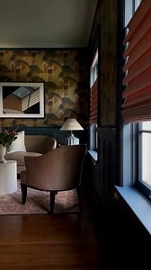 Elegantly tailored in flat or full folds, our Vignette Modern Roman Shades are designed to transform light, for a more alluring space. Plus, control light and privacy at once with our top Top-Down / Bottom-Up design. [Seen here with PowerView in Fabric: Siena, Color: New Mauve] Design: Arianne Bellizaire Interiors | Hunter Douglas