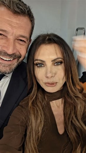 Agnese De Pasquale on Instagram: "E da lí a poche ore mi sono fidanzata per davvero😃😁😅🤣🫠😉🥰🤭"