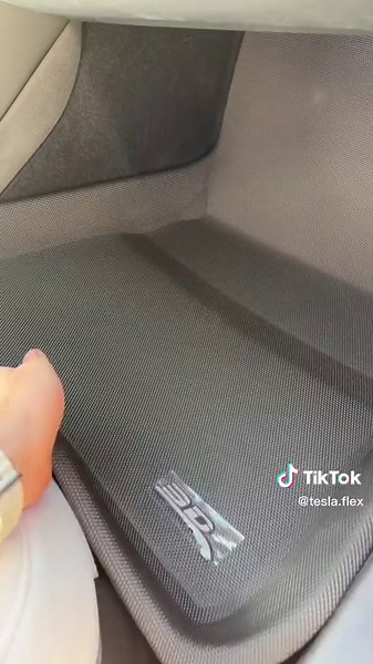 These are my favorite floor mats for the Model 3! #tesla #teslamodel3 #teslatok #3dmaxpider #floormats #teslaaccessories #aftermarket