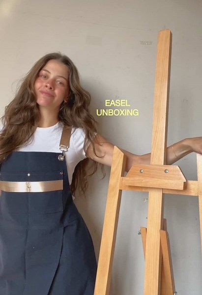 New Easel and Apron Review: Why I Love My Painting Setup