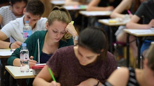 Bac 2022 : le sujet et le corrigé de l’épreuve de spécialité de Physique-chimie du 11 mai