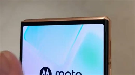 联想moto Razr 60 Ultra上手：这次真的均衡到没短板？🤯