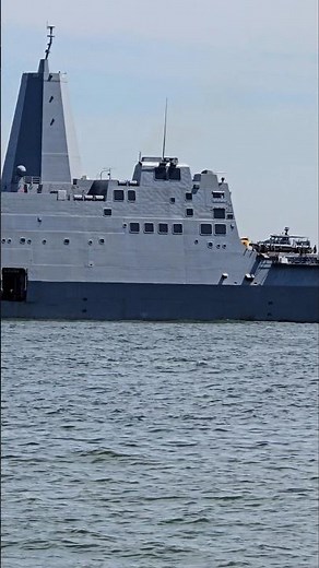 🗽USS New York (LPD-21) #ship