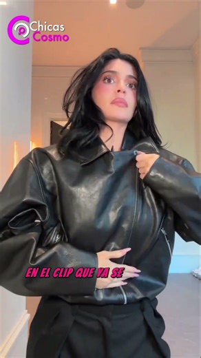 They can't stand each other!! This was the awkward greeting between Kylie Jenner and Timothée Cha...