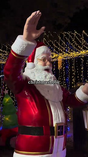 Christmasholic 🎅🎄🎁 Now open every day through January 3rd! 🎅 Santa appears every night! 🌟 Over 7 MILLION lights 🎈 Hundreds of inflatables 🍿 Concessions & festive treats 📍 4279 Wyman Rd, Fayetteville, AR Hours: ✨ Friday & Saturday: 4:30 PM – 11 PM ✨ Sunday – Thursday: 5 PM – 10 PM Bring the family, make memories, and walk through one of Arkansas’ most magical holiday traditions! 💫 #christmasholic #christmas #nwa #fayettevillearkansas #Christmaslights #NWA #NorthwestArkansas #Fayetteville