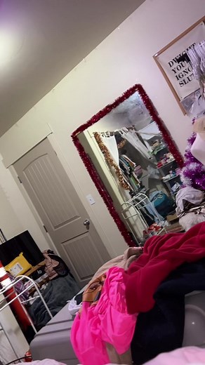 Cozy Bedroom Dance Inspiration Video