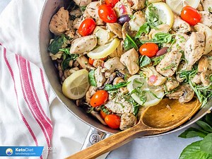 Keto Mediterranean Chicken Skillet | KetoDiet Blog
