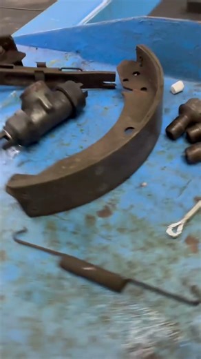 Vw convertible 1979 brake repair.