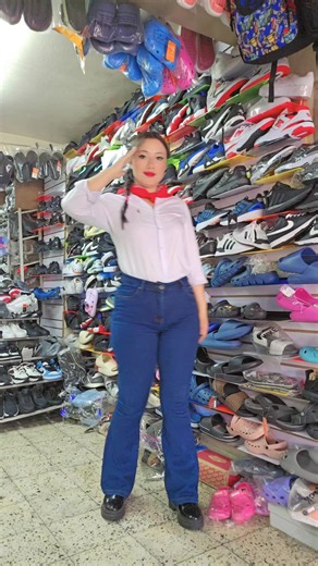 Vídeos de Karla Ortiz (@karlaortiz720) con «PUNTA CATRACHA (En Vivo) (Osito Dormilon Mix) - Mp. producinesss»