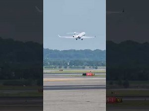 Must Watch! Departures On a Short Runway POV Aircraft Approaches