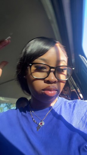 BOW🎀! (@ms.boww_)’s videos with original sound - 𝖐𝖎𝖓g͜͡✩