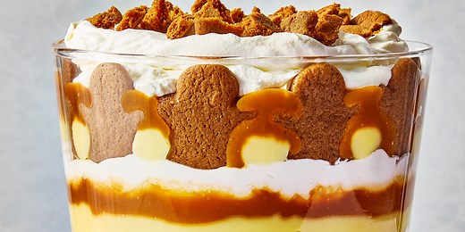 This Gingerbread Trifle Is The Cutest Holiday Centerpiece