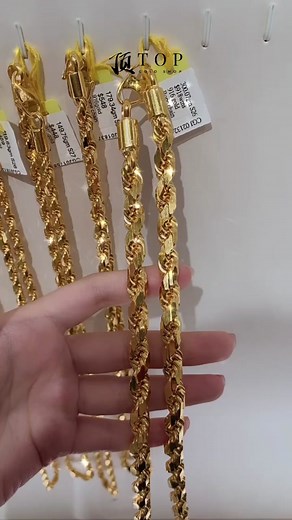 Behold the ultimate symbol of luxury and opulence - our only piece of 300 grams 916 Gold Solid Rope Chain! Crafted with exceptional artistry and precision, this magnificent piece exudes elegance and grandeur. With its substantial weight and timeless design, this Solid Rope Chain is a true investment in style and sophistication. Don't miss this rare opportunity to own a masterpiece. Shop for yours now at Far East Plaza, #05-117! ✅ Cheapest In Singapore ✅ GST Absorbed ✅ Minimum Workmanship (FREE W
