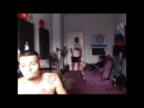 реальному игроку юре code10 сломали телевизор