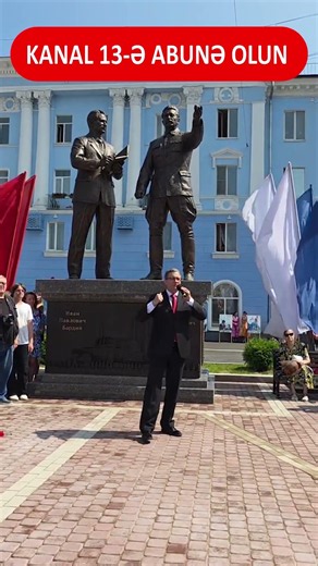 Çerepovetsdə Stalinin yeni abidəsi AÇILDI