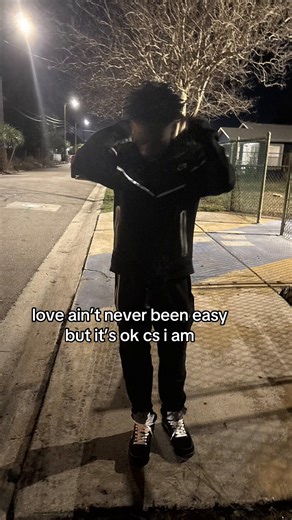 babydubbb (@babydubbb)’s video of love quotes