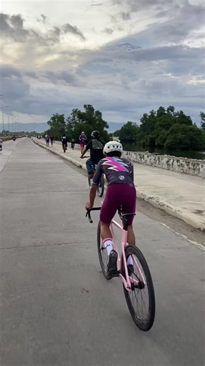 Fixie Bike Highlights: Tricks and Compilation