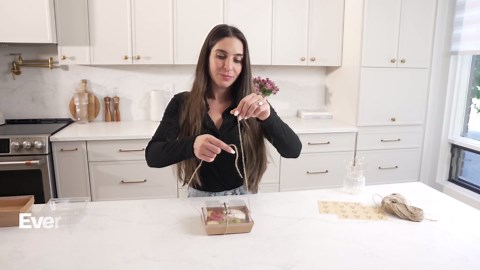 50 Pack Small Individual Charcuterie Boxes with Clear Lids and Forks - To Go Paper Mini Charcuterie Box, Disposable Food Containers, 5Inch Dessert Boxes for Cookie, Cake Slice, Strawberries