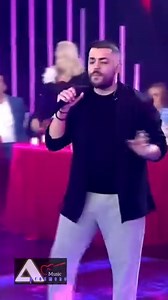 Χρήστος Σαντικάι - Να Με Προσέχεις (Live) Στίχοι: Γρηγόρης Βαξαβανέλης Μουσική: Χρήστος Σαντικάι #XristosSantikai #NaMeProseheis #GreekMusictotheMax #AprosmenoMusic #gv #Aprosmeno | Aprosmeno Music