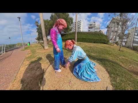 ISRAEL'S HIDDEN CENTRAL BEACH