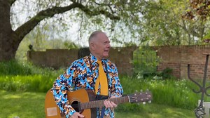 58K views · 1.8K reactions | We’re raising a glass in joyful celebration of Robert Fripp’s seventy-eighth birthday today! ...and this is a day of multiple celebrations in the Fripp-Cox household: happy wedding anniversary to Toyah & Robert!! | Robert Fripp | Facebook