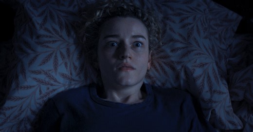Watch Julia Garner Visit a Creepy Home in ‘Weapons’