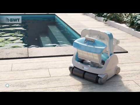 BWT P LINE ROBOTIC POOL CLEANER