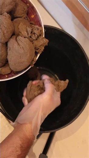 عجينة الورق أو الكرتون