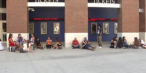 University of Florida students celebrate Homecoming with a DJ performance