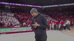 Start your day with a Jordan Walsh and Nick Smith Hog call! | Arkansas Razorback Men's Basketball