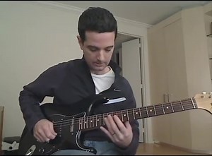 How to Play New Year's Day by U2 on electric guitar