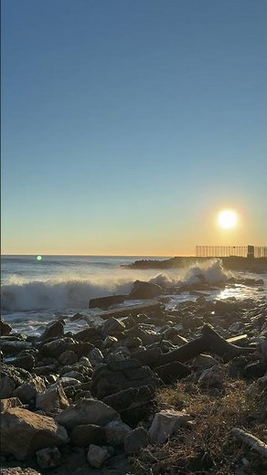 Italy Sea Waves 4K | Relaxing Ocean Sounds