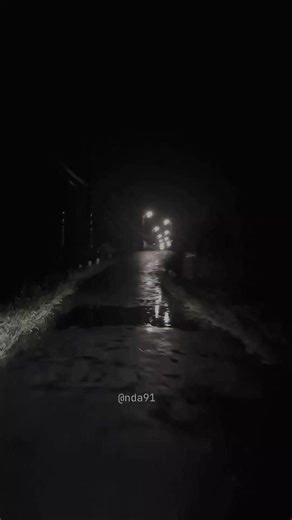 Jembatan Baper Di malam hari... vidio by @nda_luna91 #Jembatanbaper#baper #pengarasan#bantarkawung