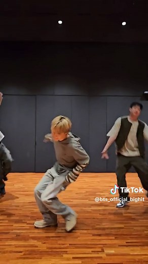 사랑하는 방탄 소년단 지민의 틱톡 모멘트