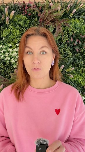 Super novinka pro ty z vás, kteří do Bulharska a dalších zemí Schengenu, létají z pražského letiště. ✈️🇧🇬 Sledujte mě pro více aktualit přímo z Bulharska. ✅ | Oli v Bulharsku