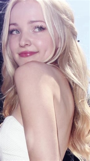 Dove Cameron ‘13 #disneychannel #livandmaddie #descendant #fineshyt #dovecameron